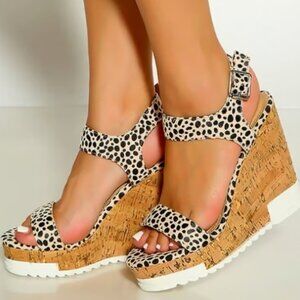 Comfort Wedge Sandals